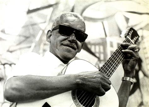 Cartola .